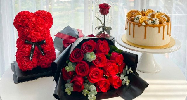 Gift beautiful bouquets and sets with 20% off plus free shipping