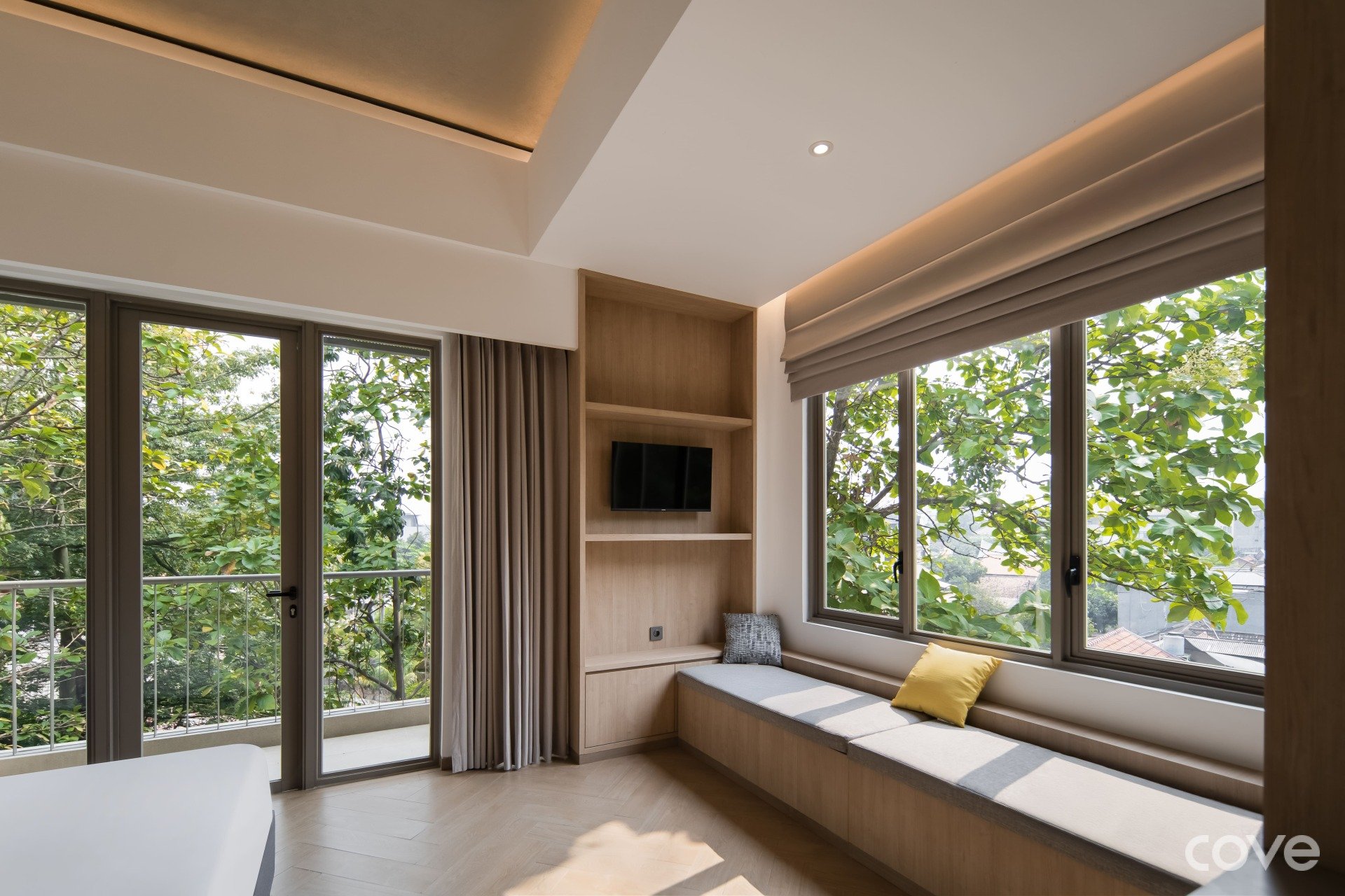 Gallery 2