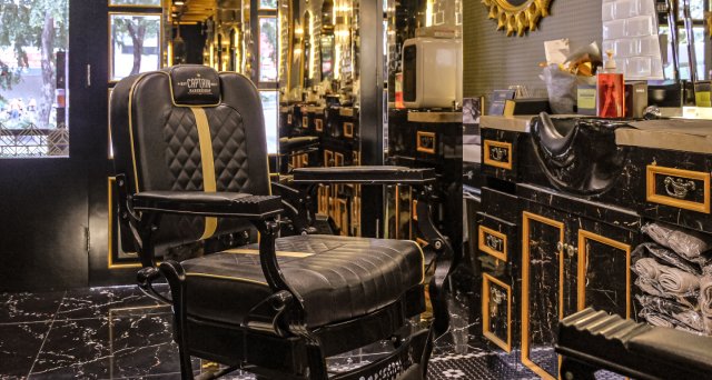 Refresh Your Look with Captain Barbershop!