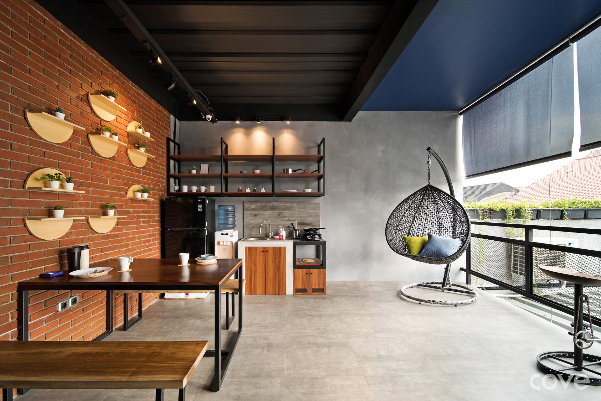 Gallery 7