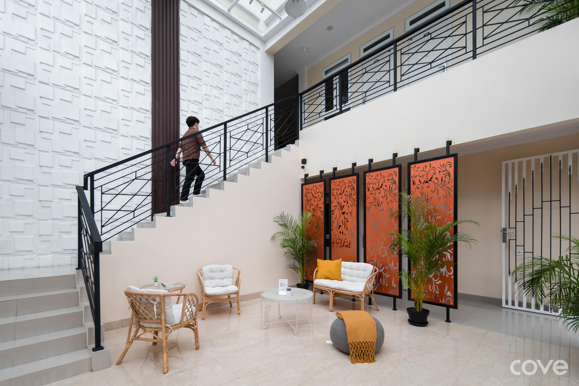 Gallery 4