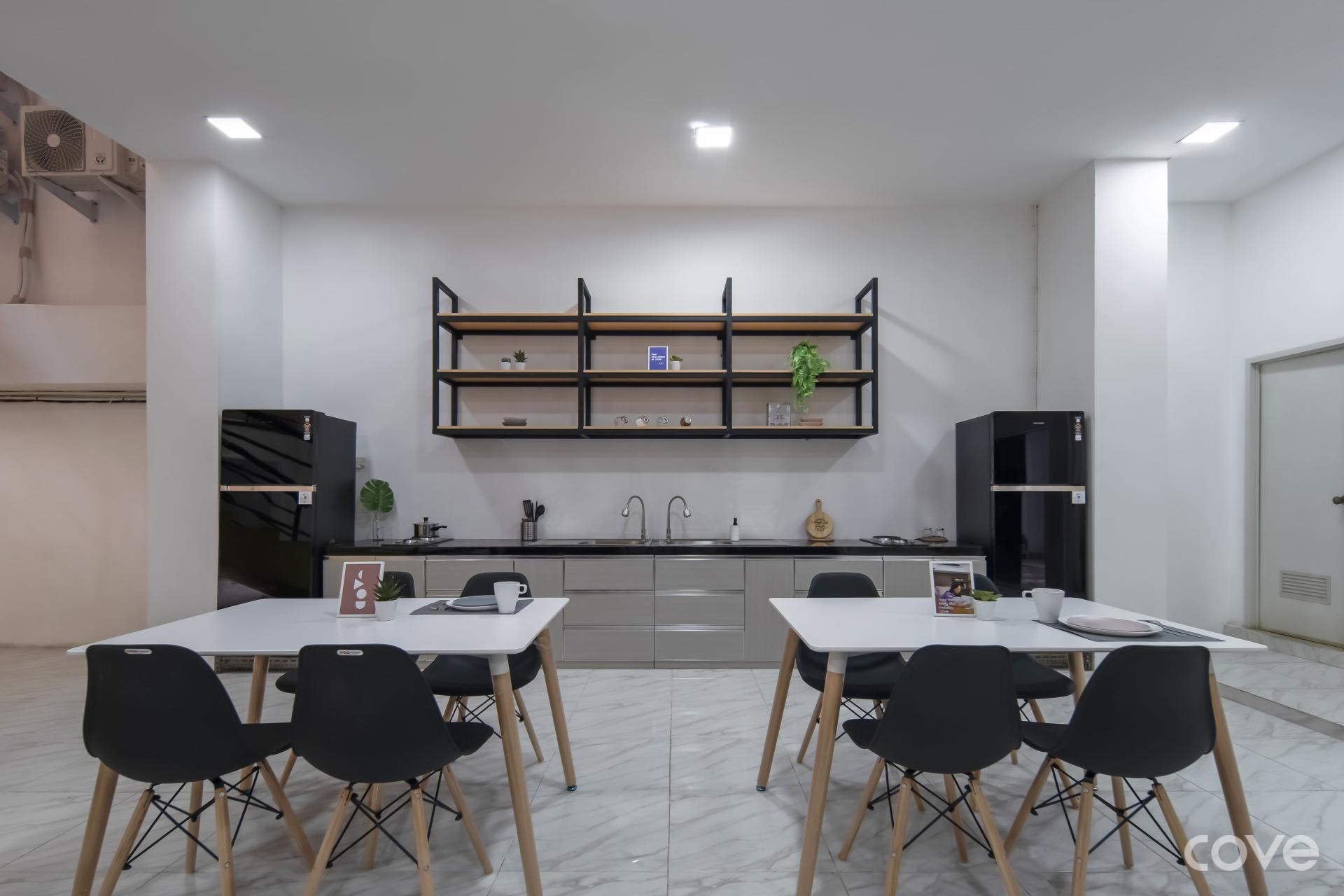 Gallery 6