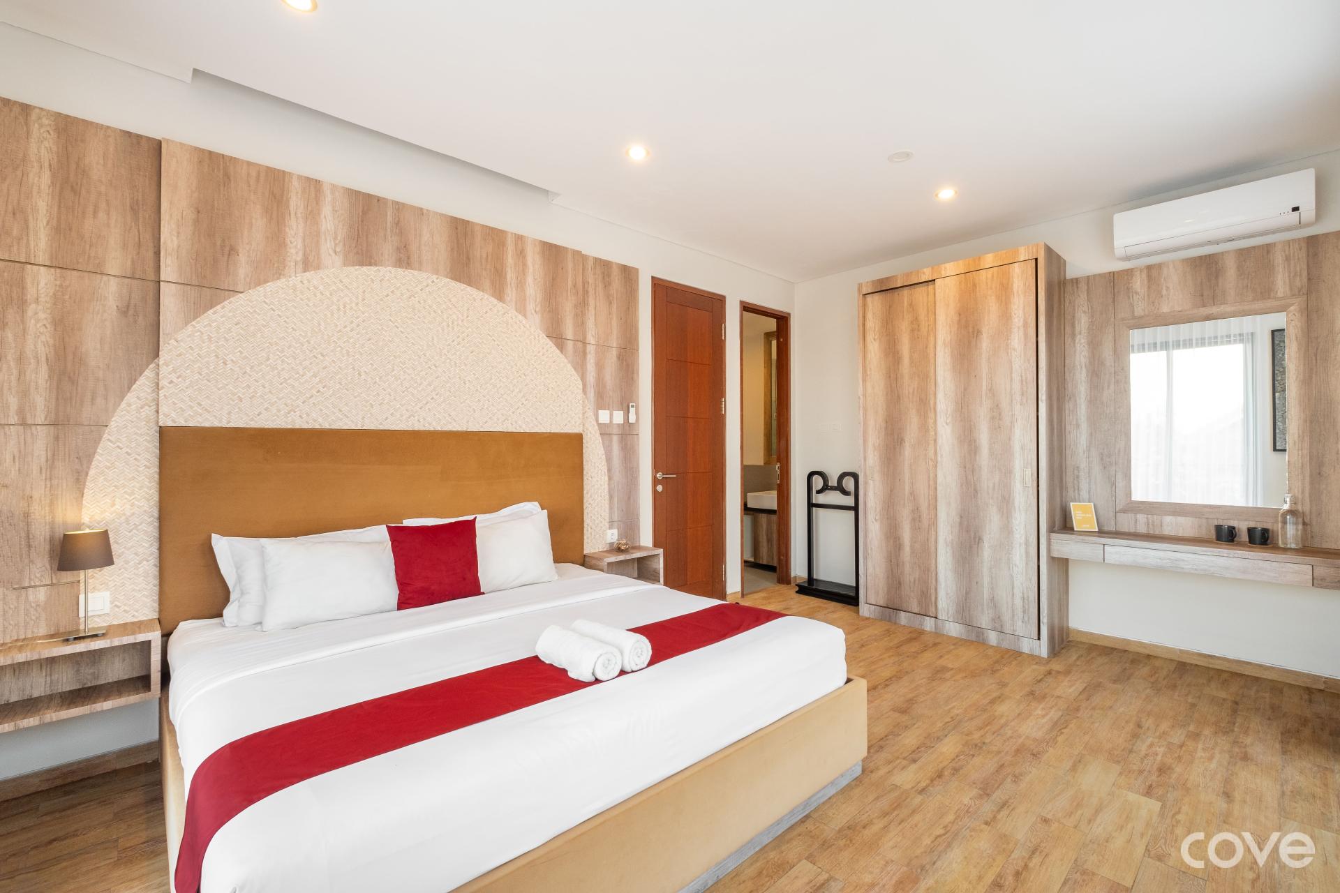 Gallery 5