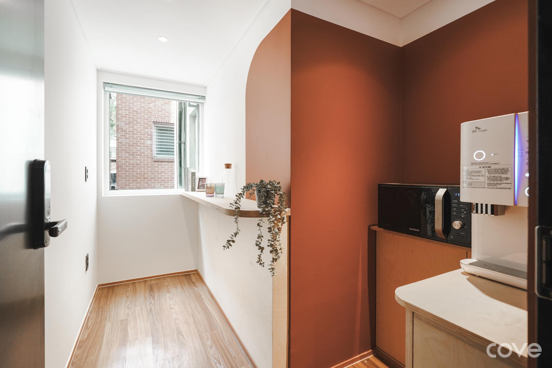 Gallery 13