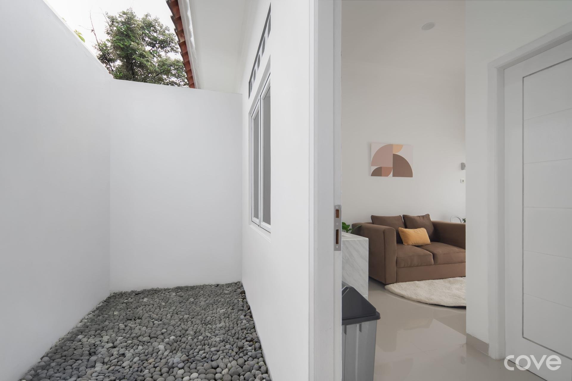 Gallery 6