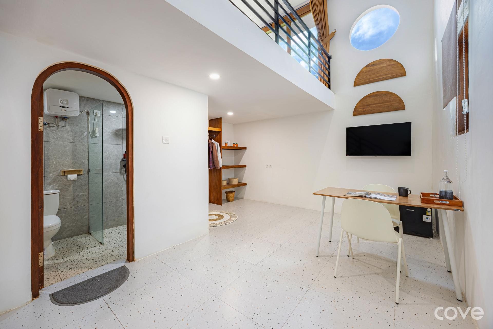 Gallery 6