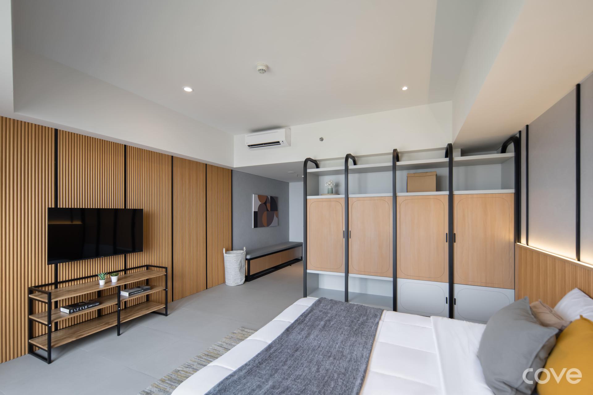 Gallery 8