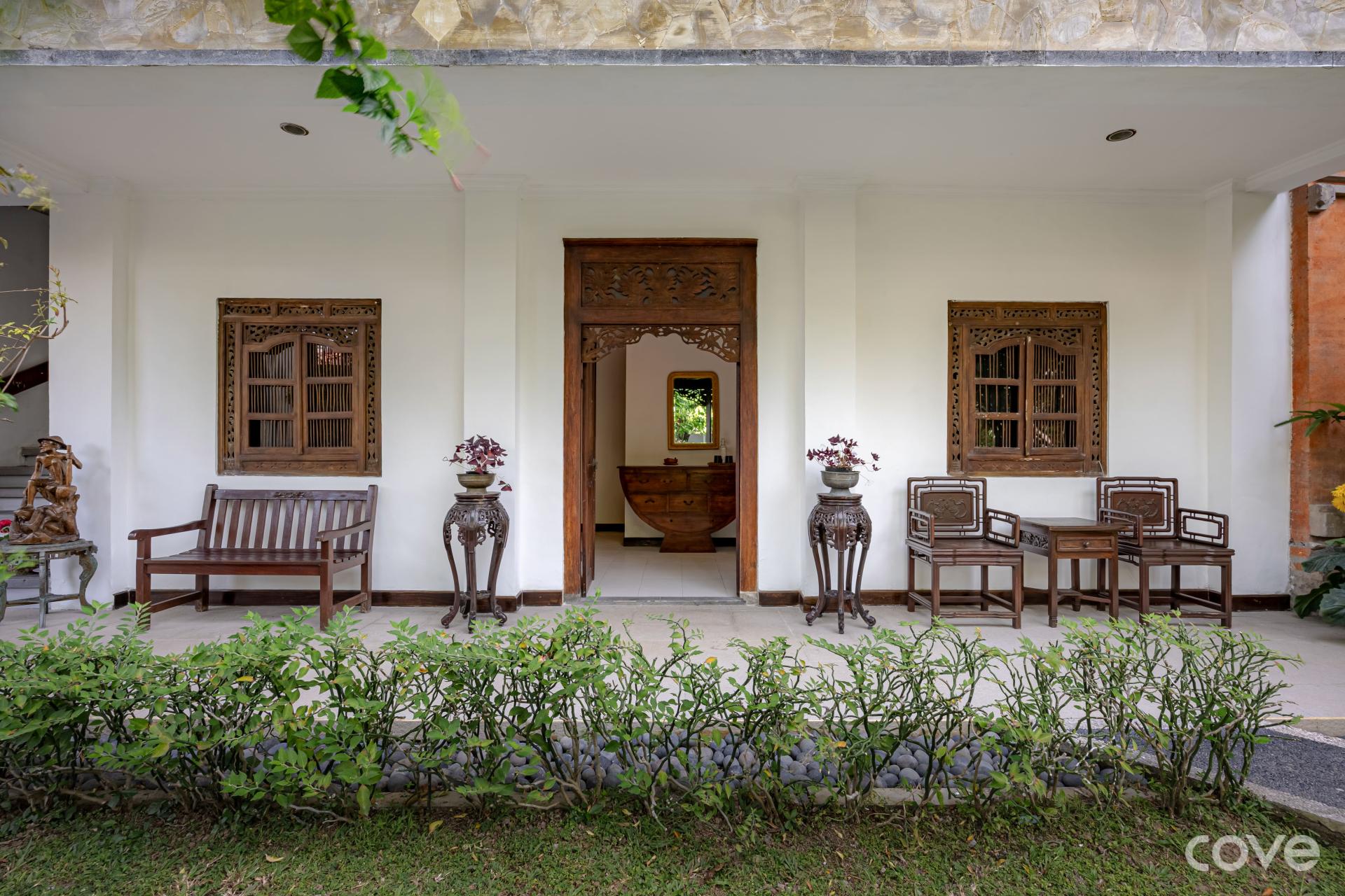 Gallery 6
