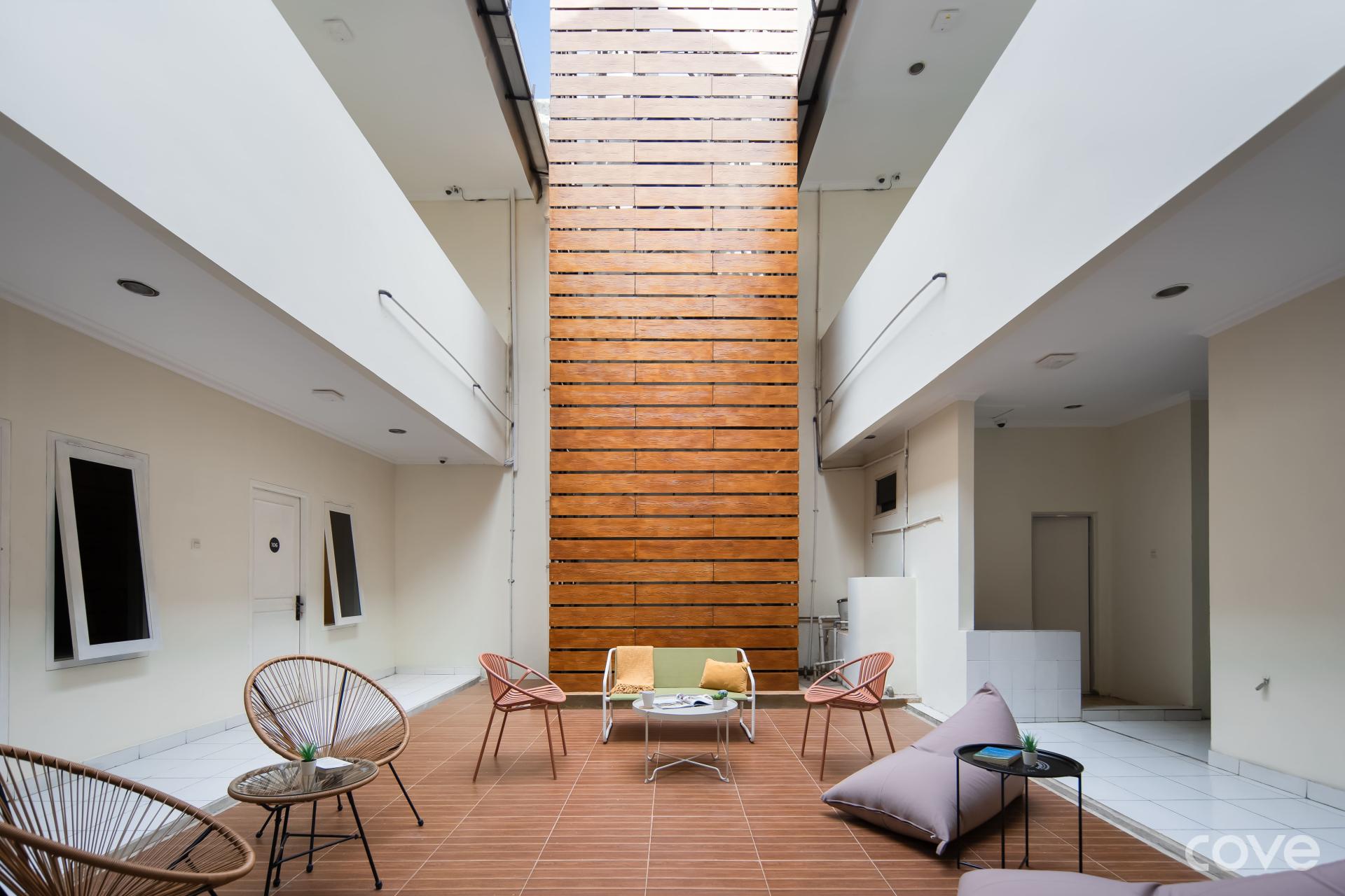Gallery 4