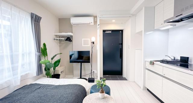 B1) december early bird special