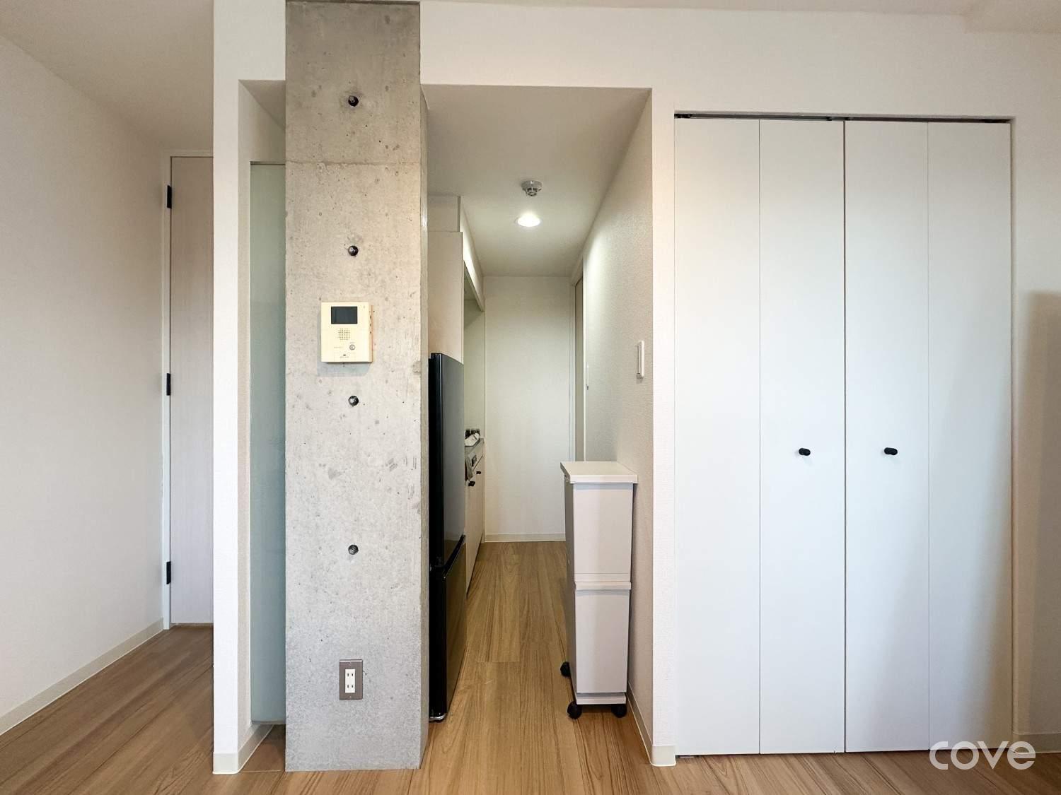 Gallery 4